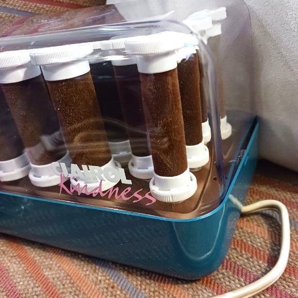 Vintage Clairol Kindness 19 roller Hot Roller set w/20 clips. Tested Works. - Picture 2 of 6